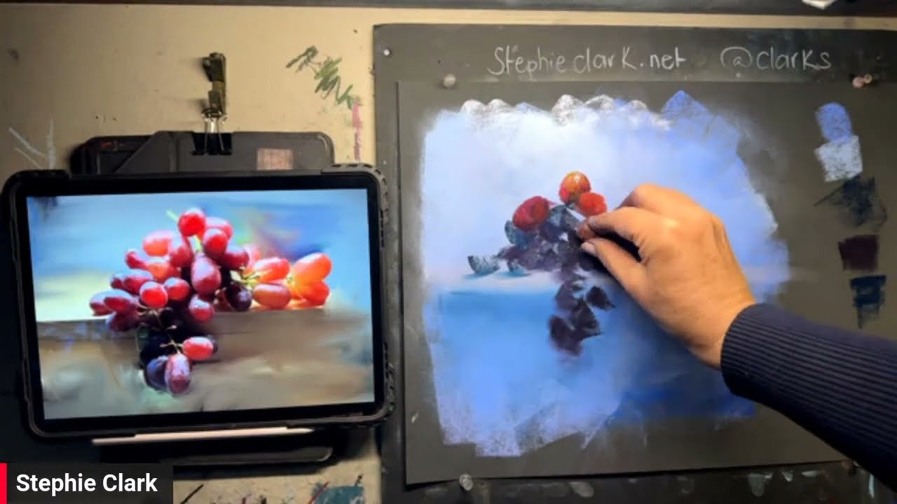 Free Art Lesson : How to Paint Grapes with Stephie Clark