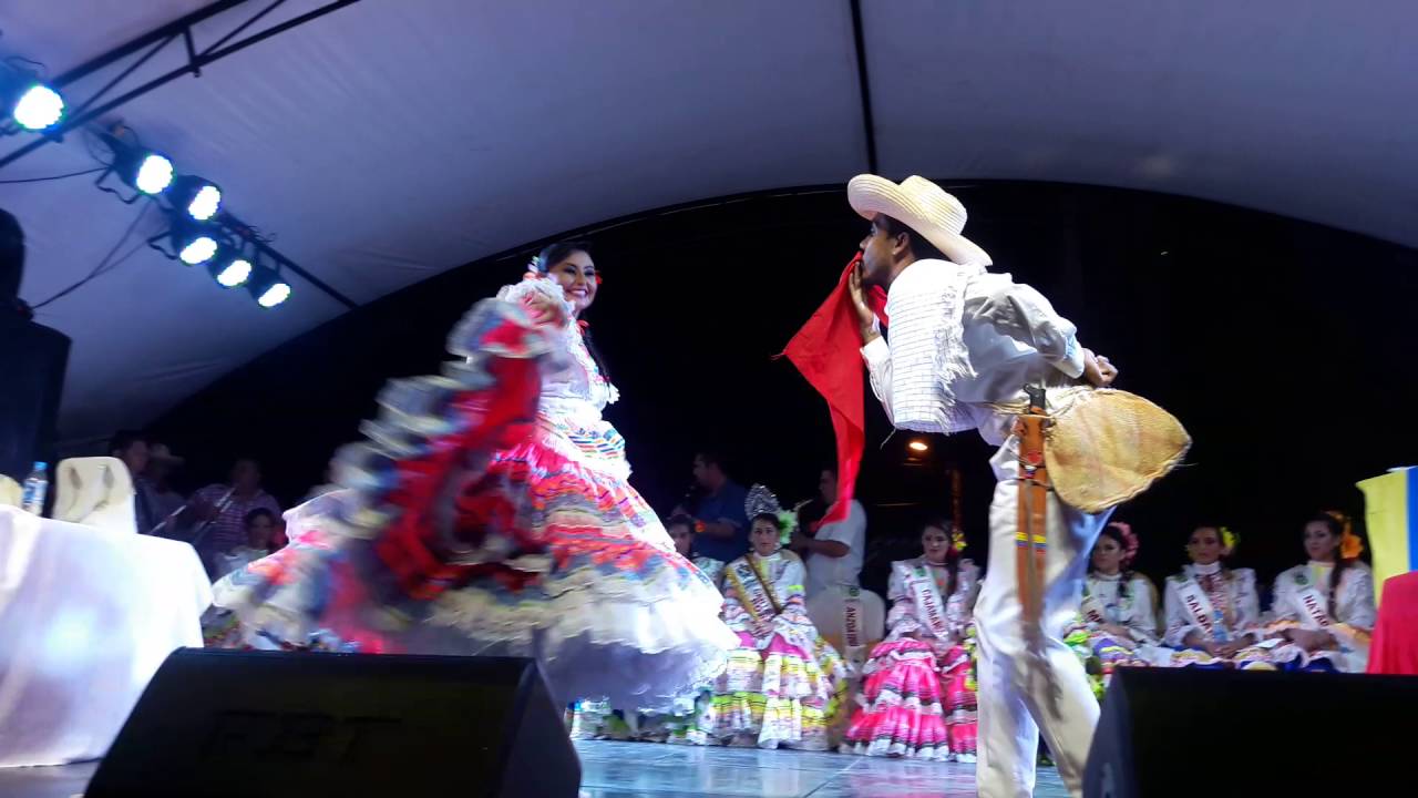 Baile el contrabandista...
