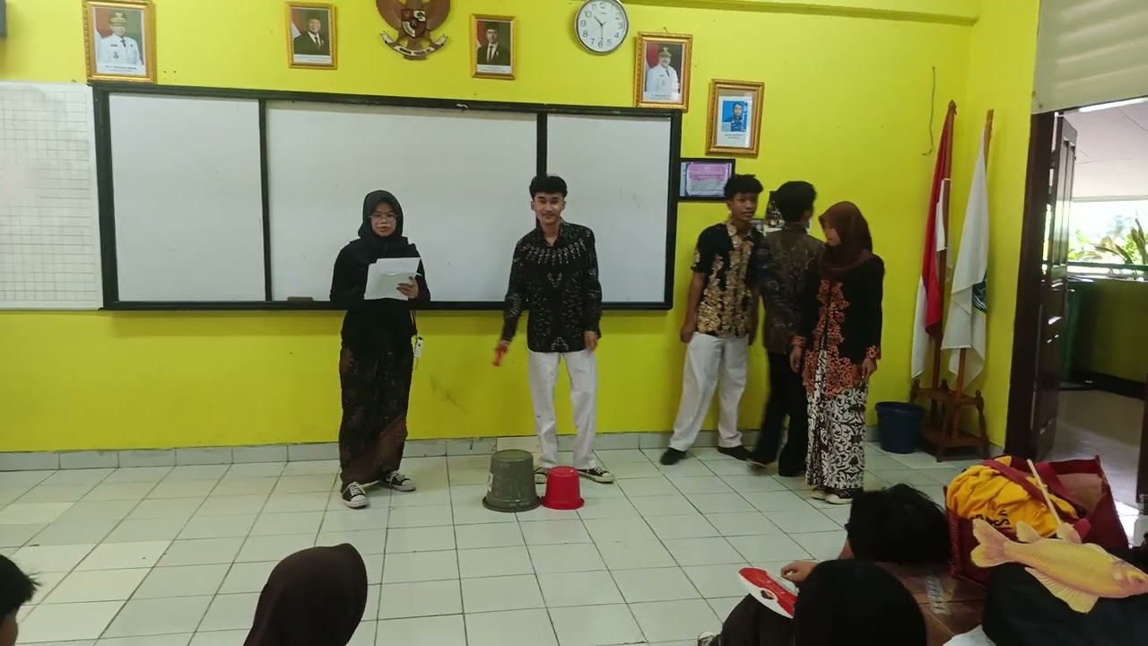 Praktik sekaten kelas 9E