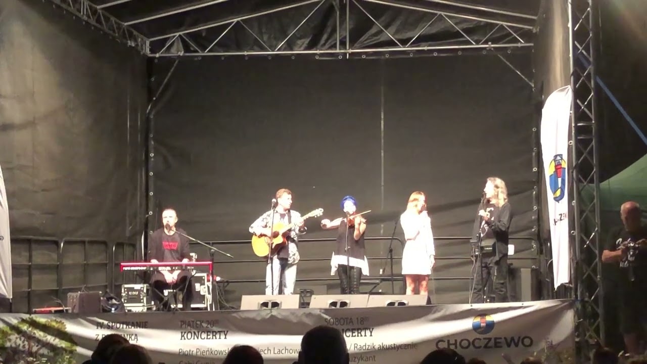 Lubelska Federacja Bard&oacute;w i Gosia Miotke - Tą uliczką (cukry i ciasto)