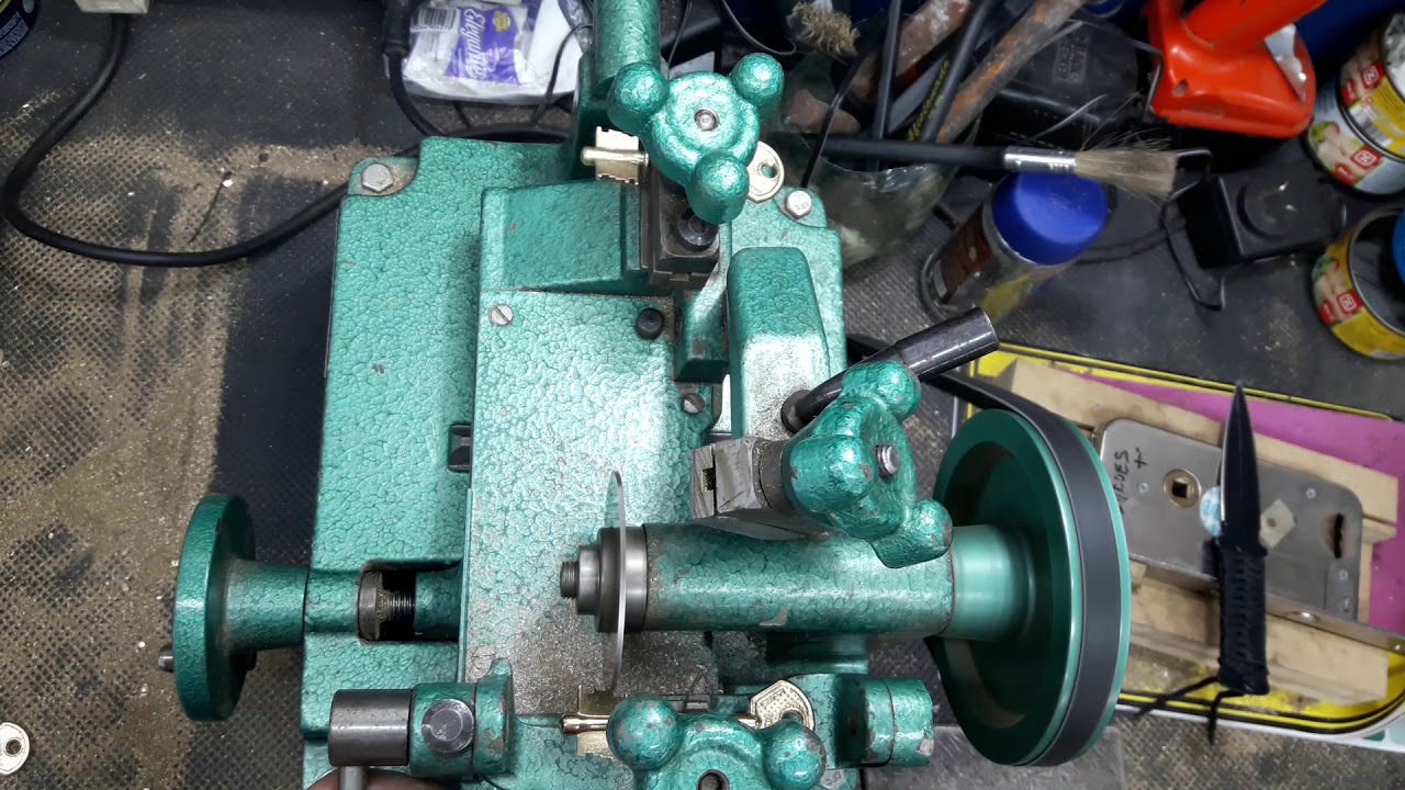 Copia de llave con maquina duplicadora parte 2