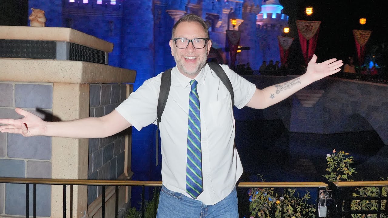 I GOT One Of The RAREST Disneyland Pins In The WORLD! It's Only Been SPOTTED TWICE!