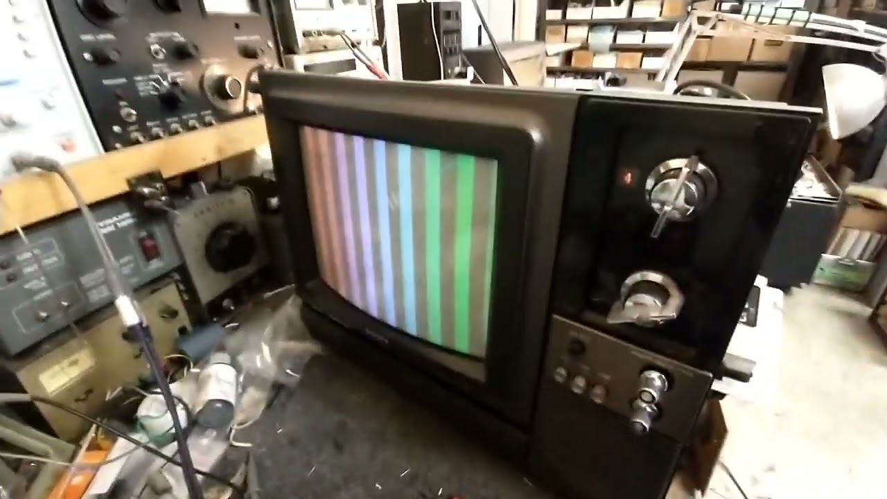 Servicing a 1982 Sony CVM-1250 Television monitor - Intermittent weak color
