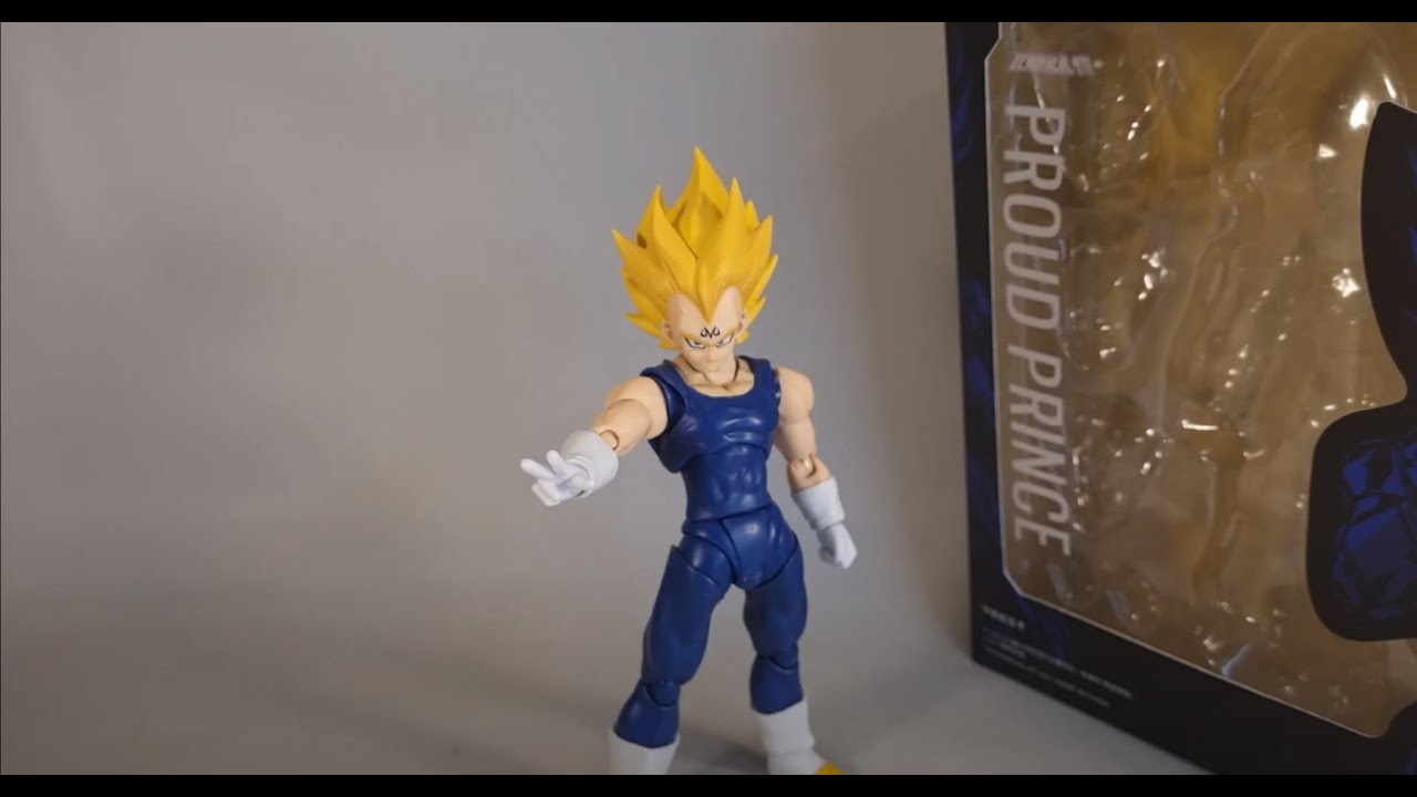 Обзор фигурки Demoniacal Fit Proud Prince (Figuarts Majin Vegeta Clone).