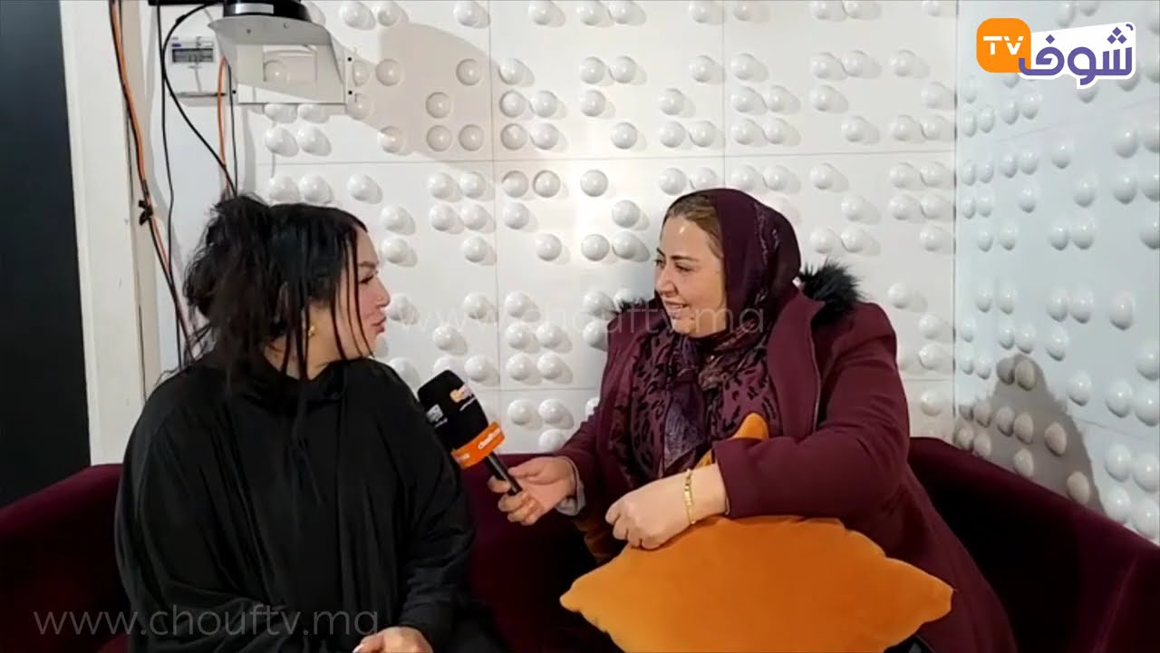 شابة جميلة تزوجات بشاب اصغر منها و لقاتو كيبيع المخدرات و لقات راسها حاملة