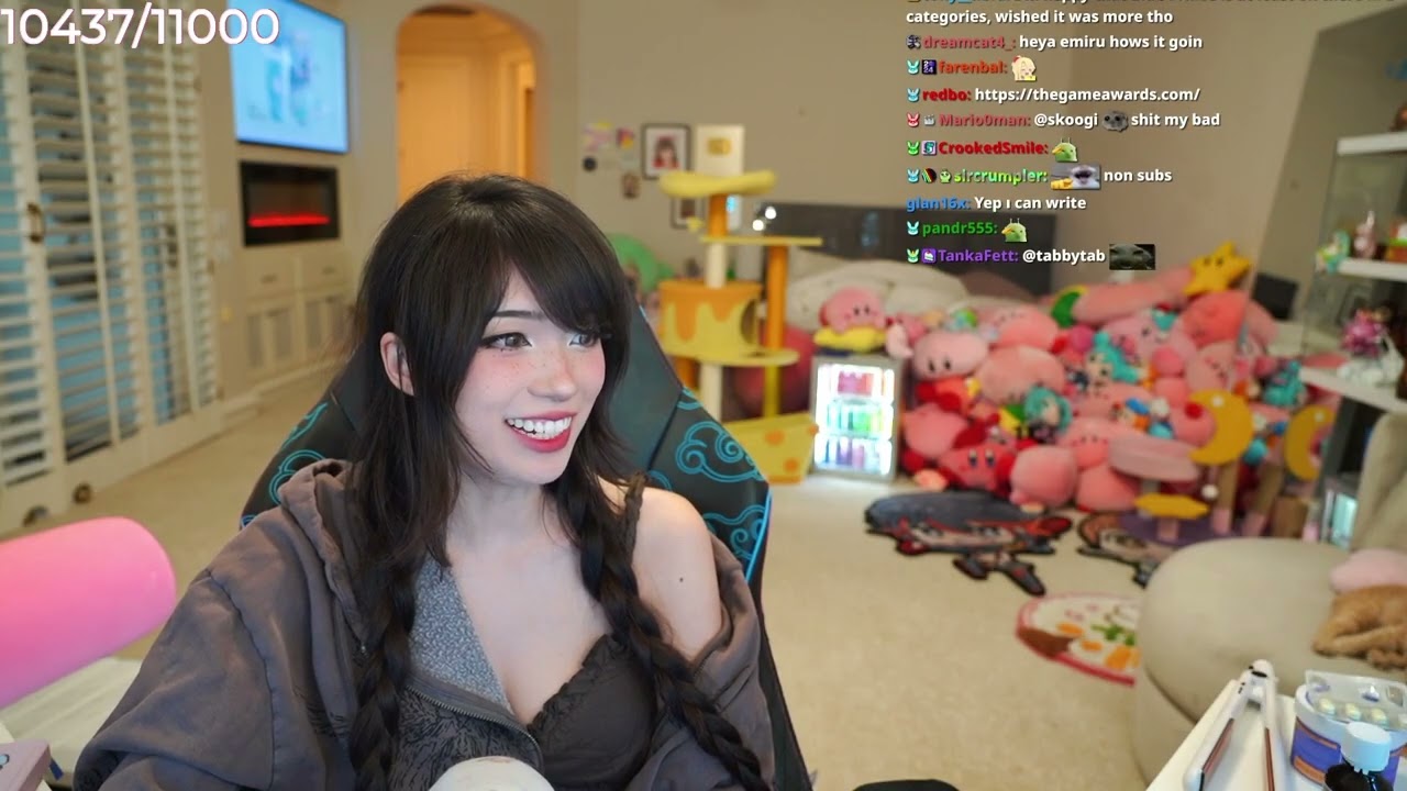 Emiru - [Nov 20th 2025] REACTING AND GAMING