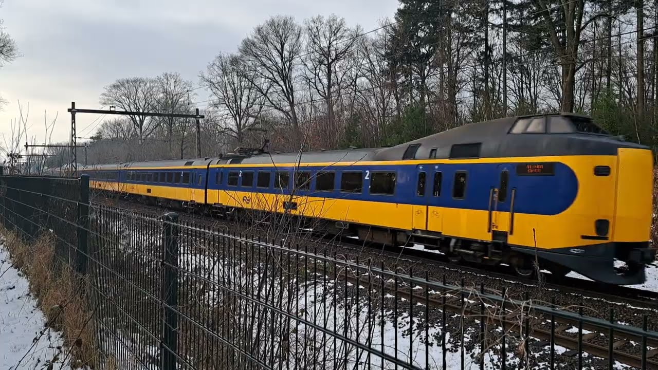 Treinen in holten (15:30-16:10)