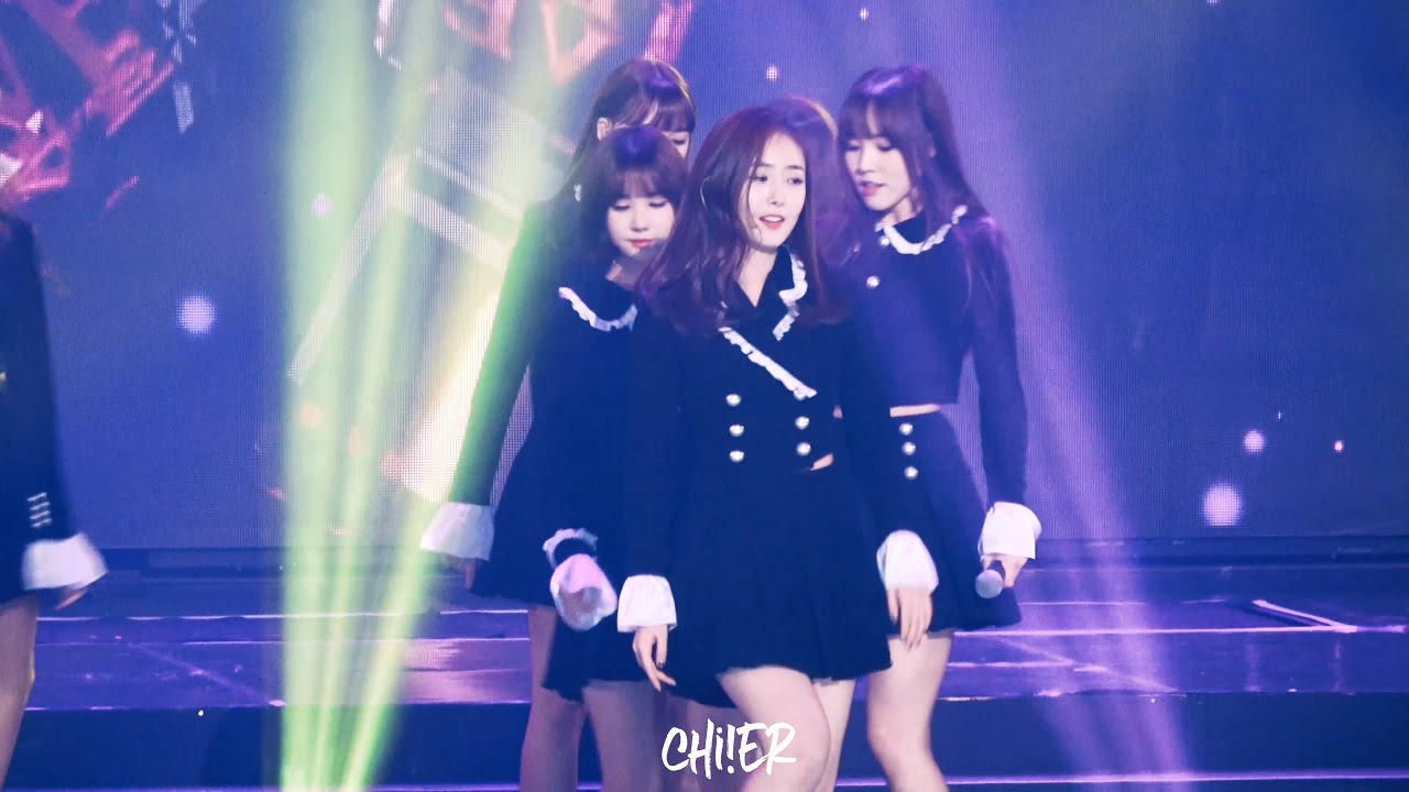[4K] 170119 여자친구(GFRIEND) 신비(SinB) - 너 그리고 나 (NAVILLERA) @ 2017 서울가요대상 직캠(FANCAM)
