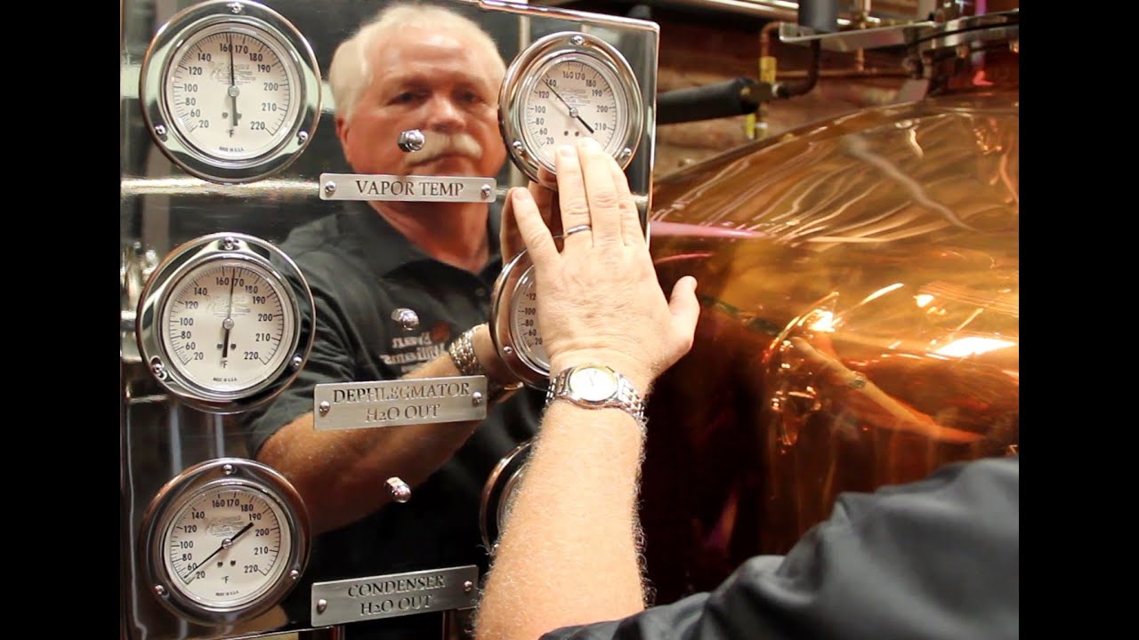WhiskyCast HD: Making Bourbon On Display At The Evan Williams Bourbon Experience