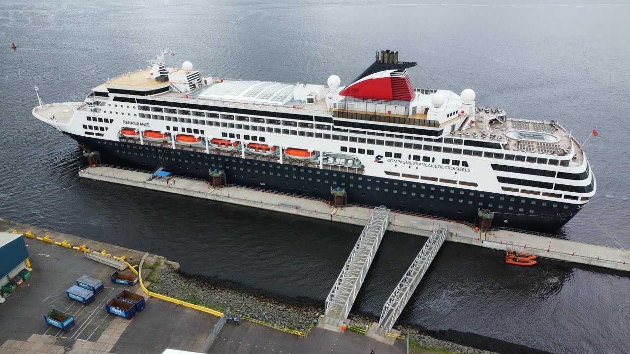 Cruise Vessel Renaissance CFC  in different ports