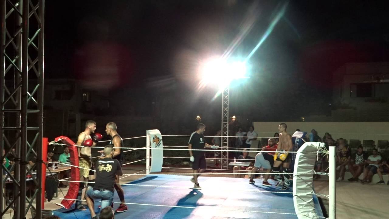 Greekfighter.gr: &Epsilon;&chi;&tau;&alpha;&tau;&zeta;&eta; VS &Kappa;&iota;&omicron;&sigma;έ