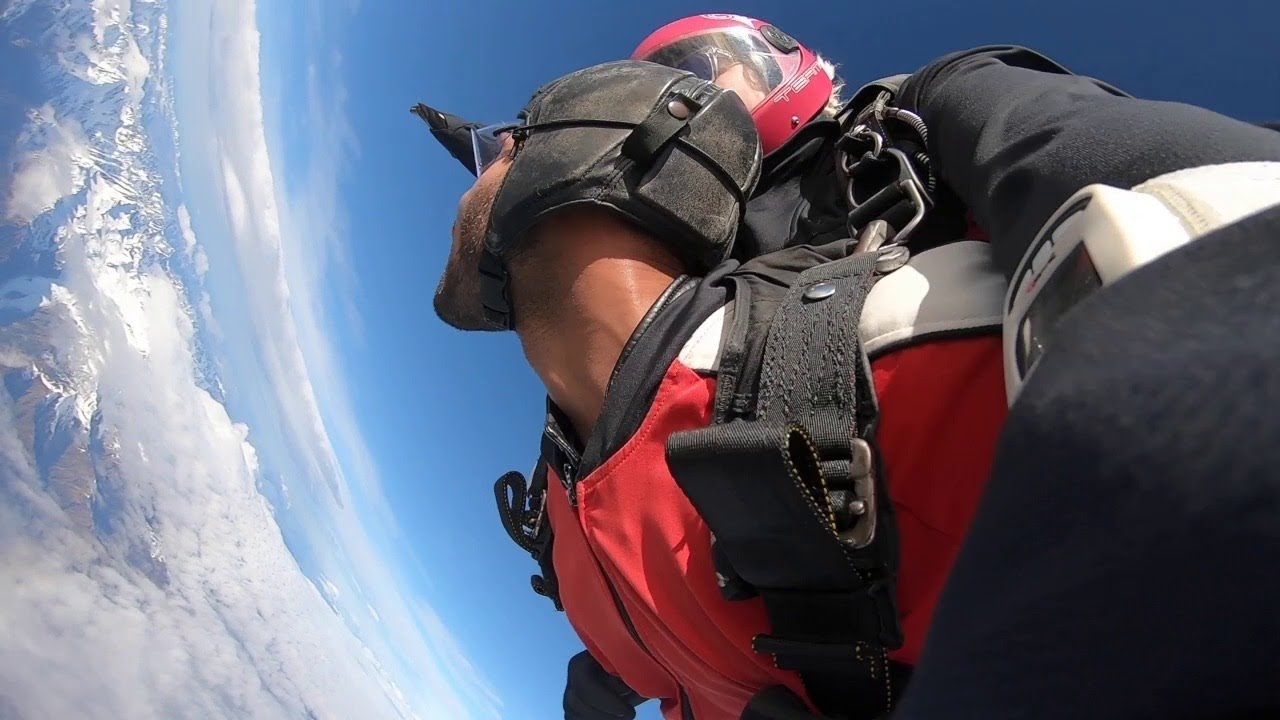 World's HIGHEST Tandem Skydive (20000ft)