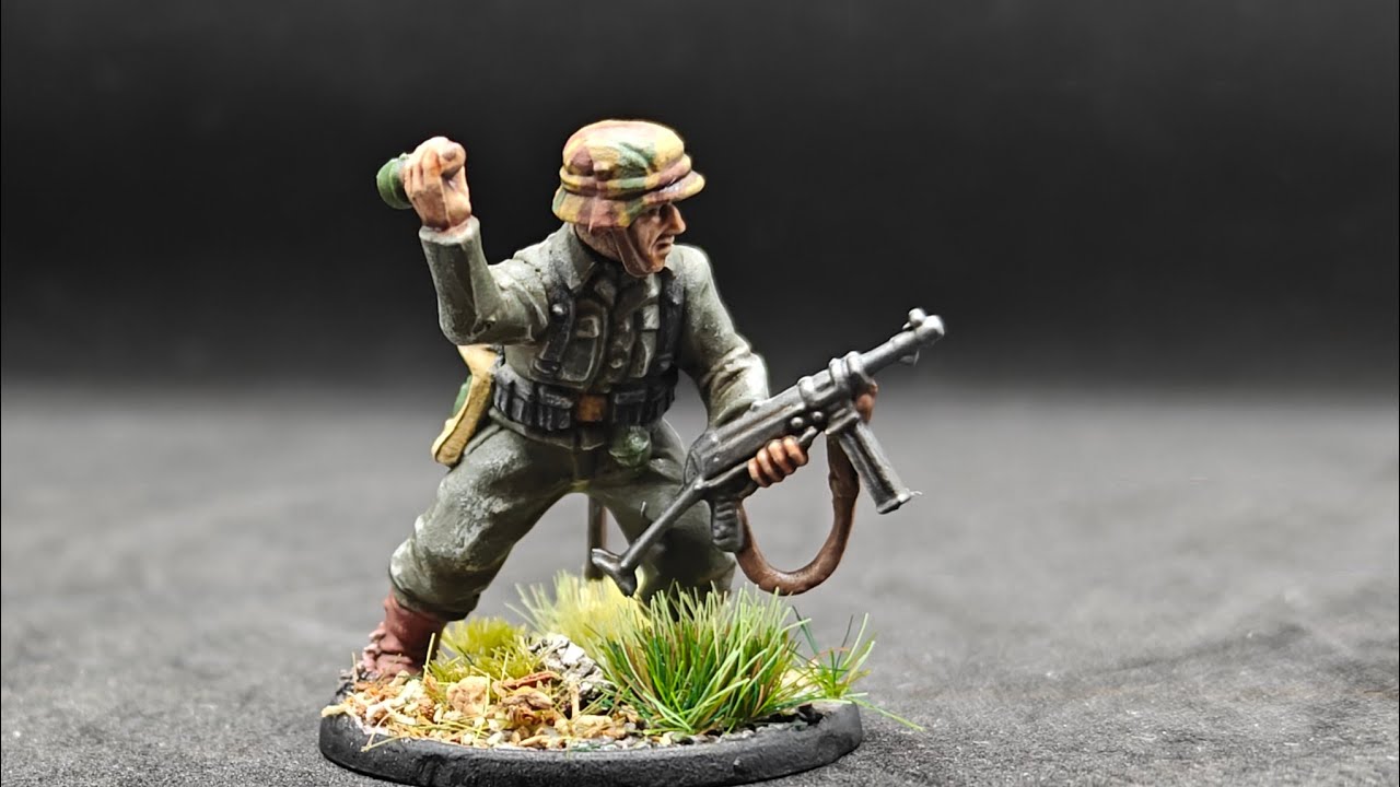 Paint a German grenadier for ww2 games like Bolt Action while rambling#boltactiongaming  #wargaming