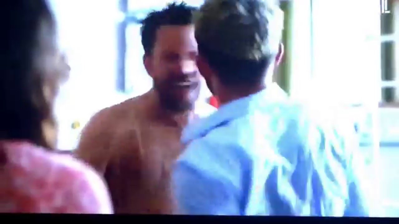 CRASHING - Channel 4 Trailer starts Mon 11th January 2016 Starring Lockie Chapman (The Overtones)