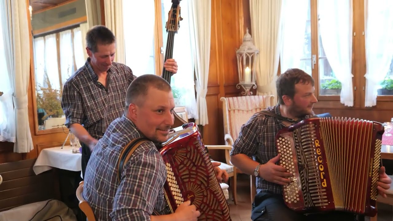 Stubete vom 6. Mai 2022 Hausmusik: Handorgelduo Fredy + Beat
