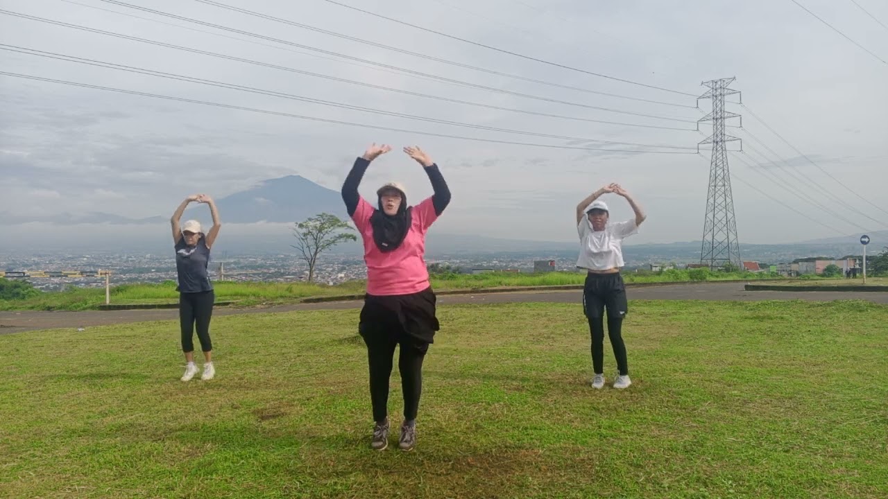 JUMP || Tiktok Viral || SENAM KREASI || DAWIS 1 KR17 RT 3 BULAN TERANG UTAMA KOTA MALANG