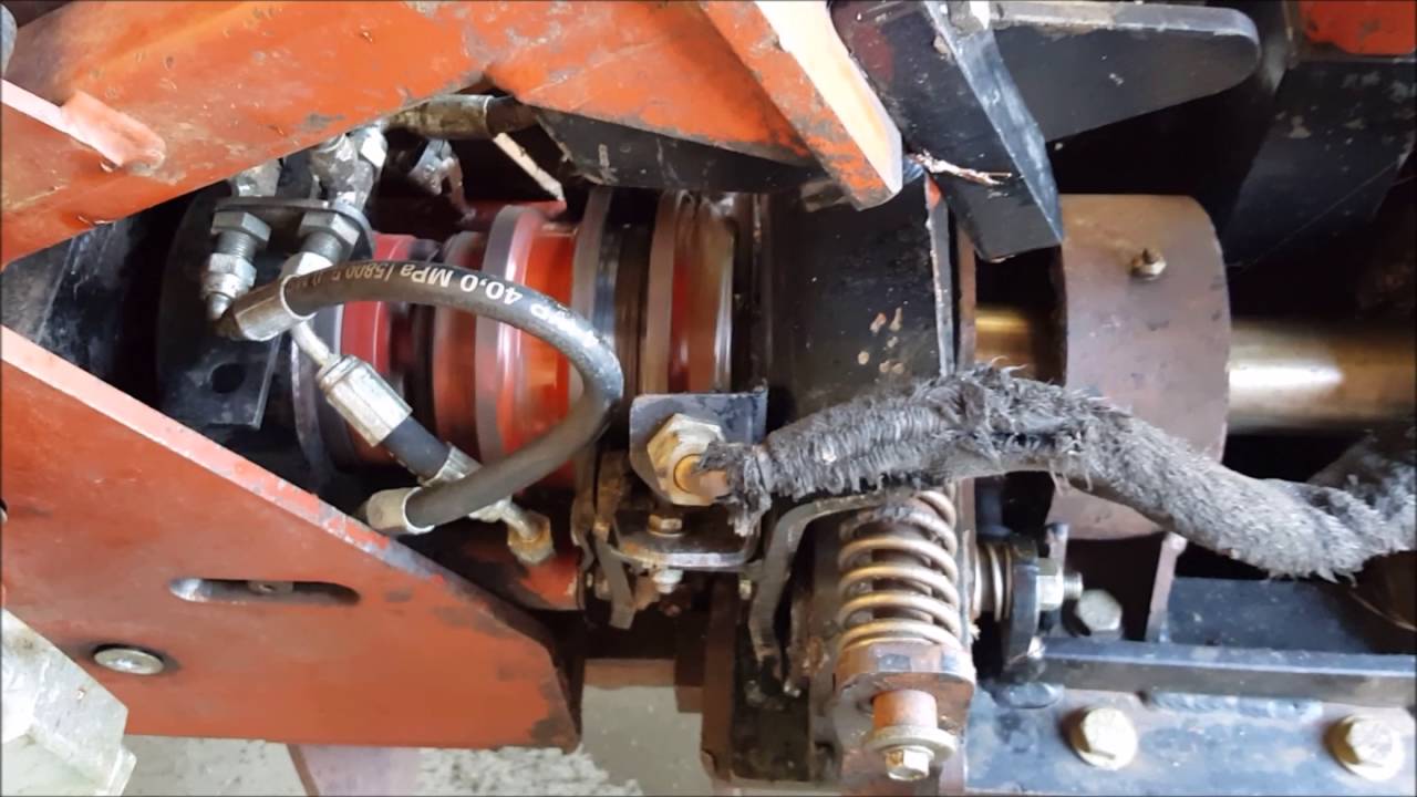 2001 Ditch Witch JT1720 Mach 1 - Equipment Demonstration