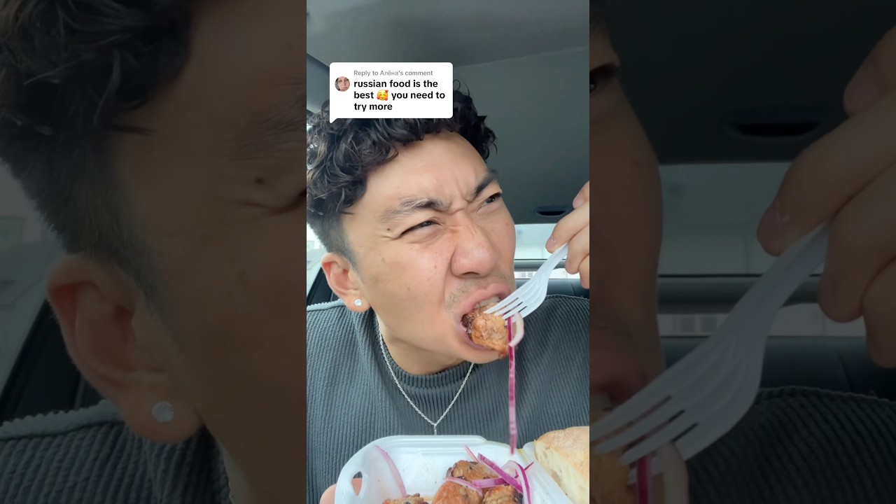Пробуем больше русской еды 🇷🇺🥩🥟 #schaschlik #wareniki #russian #eatingshowasmr #trending