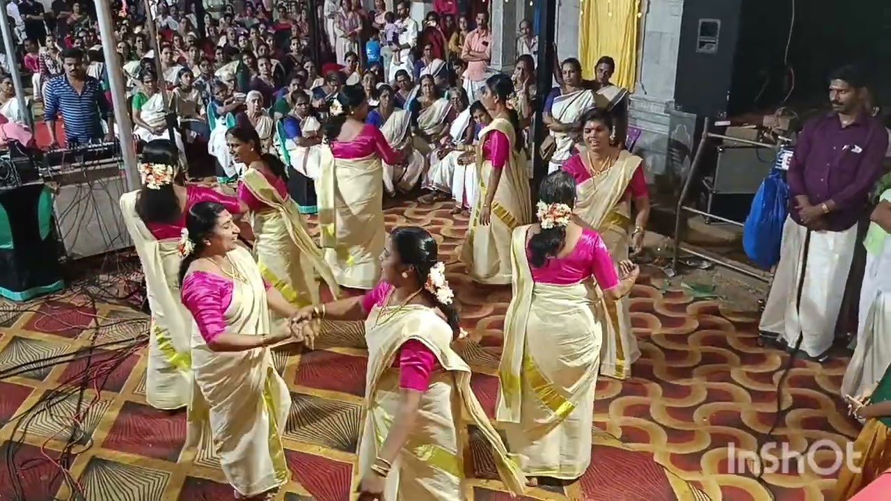 തിരുവാതിരക്കളി: ആർദ്ര ടീം, തൃക്കുറ്റിശ്ശേരി