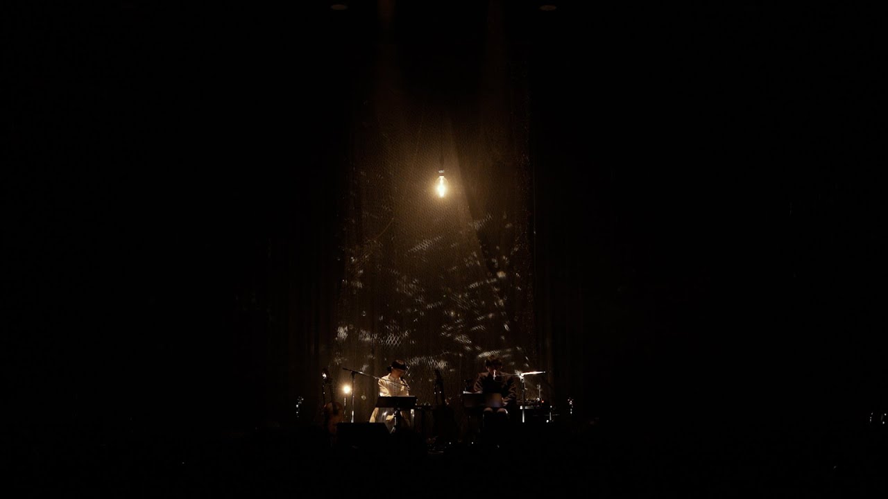 Ichiko Aoba & Yuta Orisaka （”ISARIBI” Live at Ebisu The Garden Hall Tokyo, 2021)