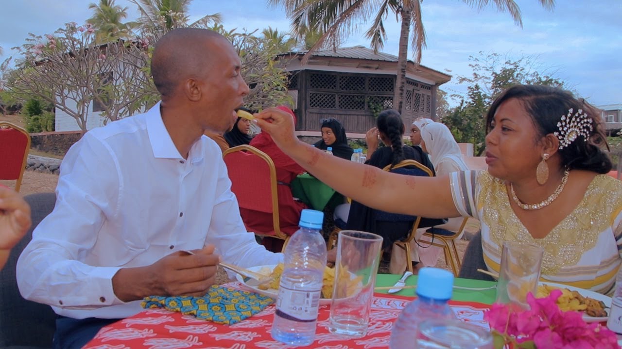 Mariage Comorien Assoumani Halid (Dj Petit) & Tachrifa Fadhuil Mbeni et Héroumbili