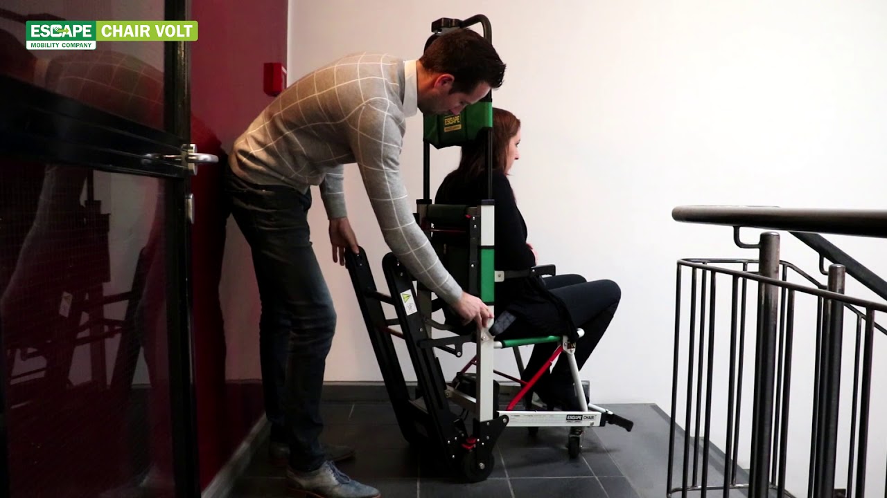 ELEKTRISCH ANGETRIEBENER EVAKUIERUNGSSTUHL ESCAPE-CHAIR VOLT EINWEISUNGSFILM (DE)