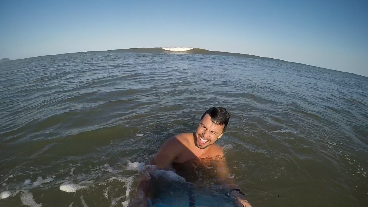 SURFISTA É O BICHÃO LISO