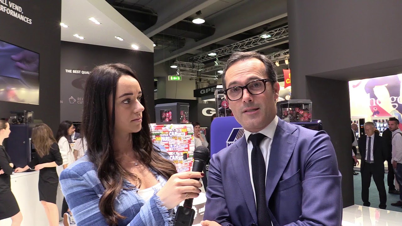 Pietro Mazzà di Lavazza a Venditalia 2018 presenta Minivending Custom e Firma