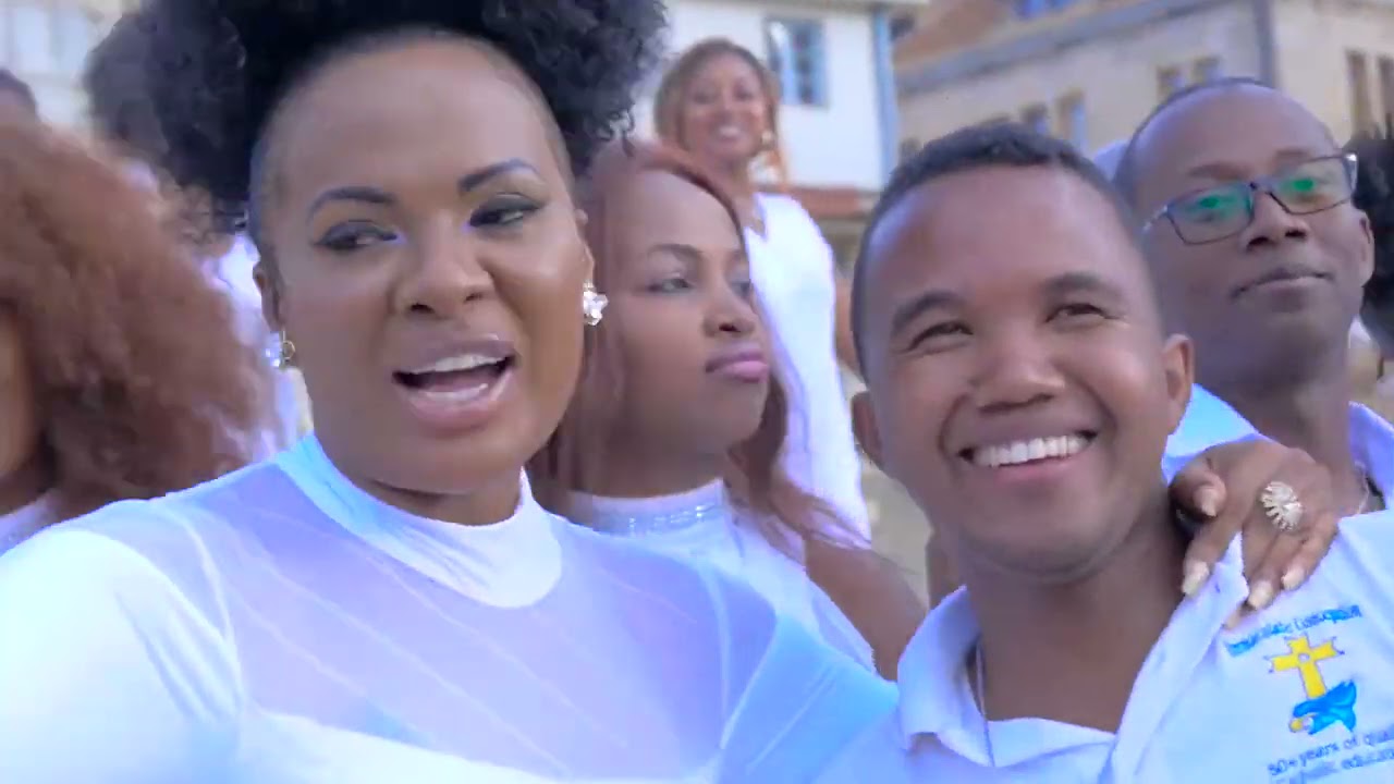 HIRA EVANGELIQUE (COMPILATION VIDEO)