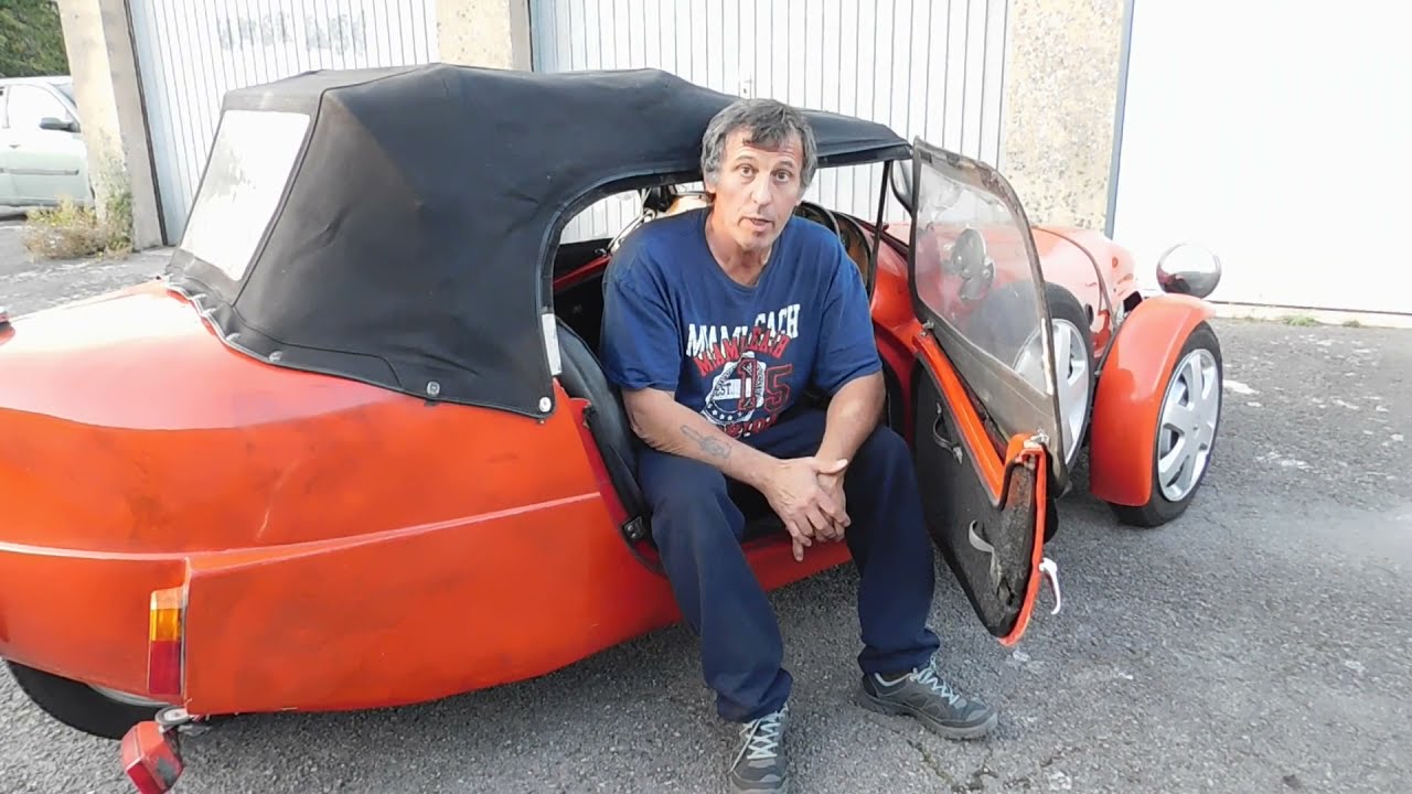 Voilà à quoi ressemble un Lomax continental 223 avec portes capote sur châssis 2cv et moteur 2cv