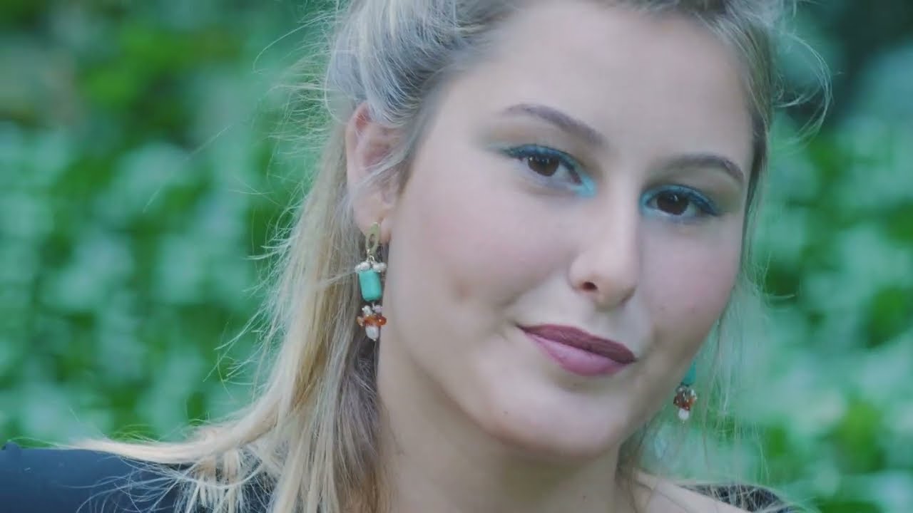 Flora Eça - Agradeço (Videoclipe Oficial)