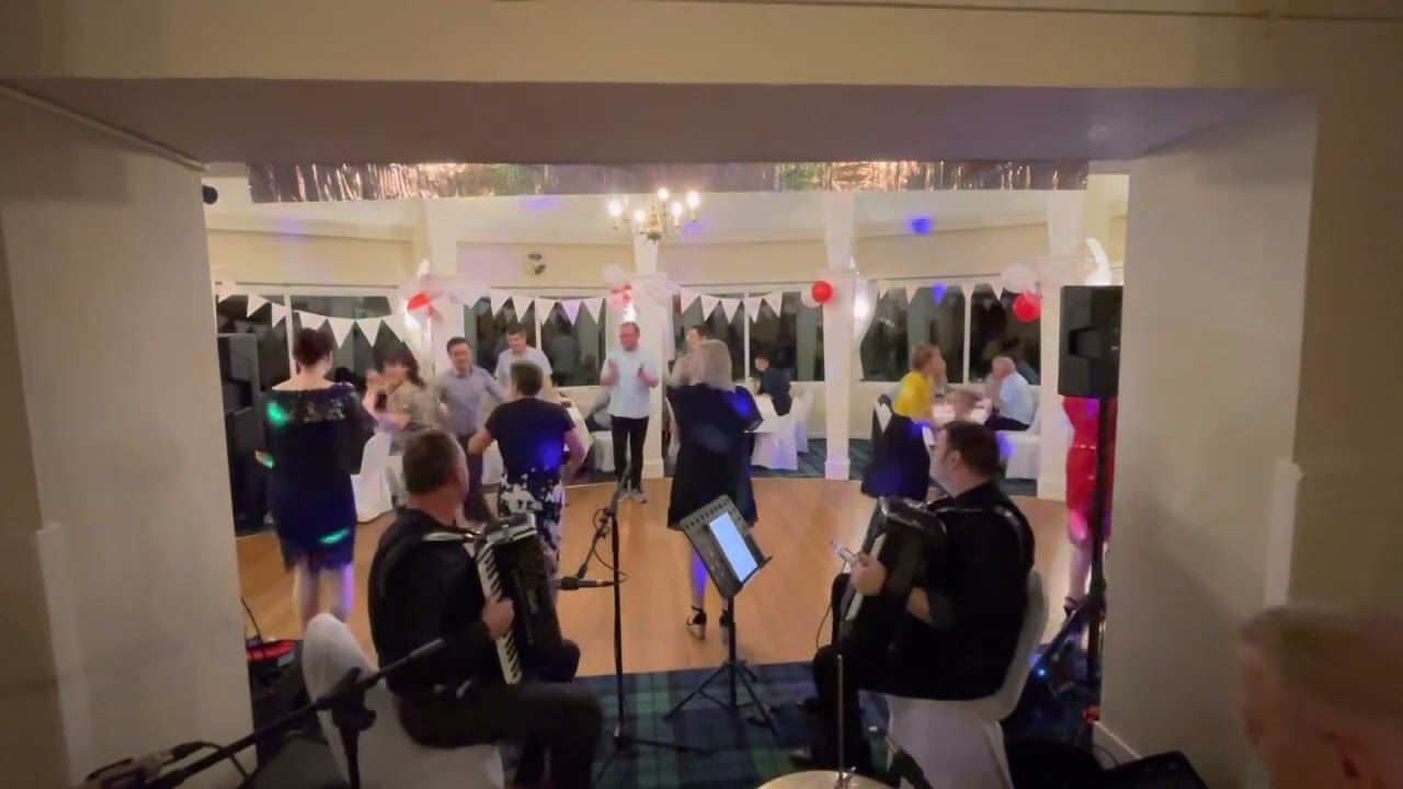 Strip The Willow - The Haggis Chasers Ceilidh Band