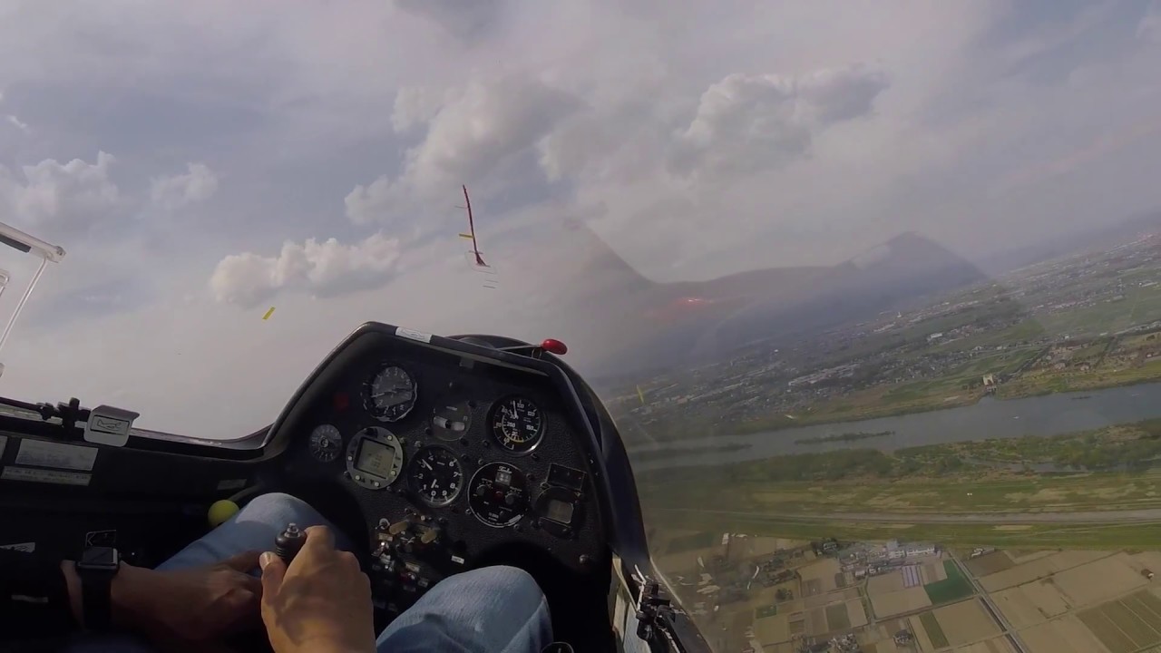 Glider: Slipping turn and Forward slip landing