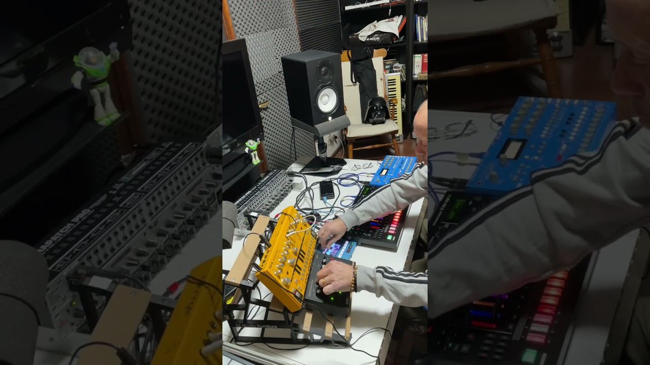Alex  Fain Live set Techno Dawless  (Jan 2026)