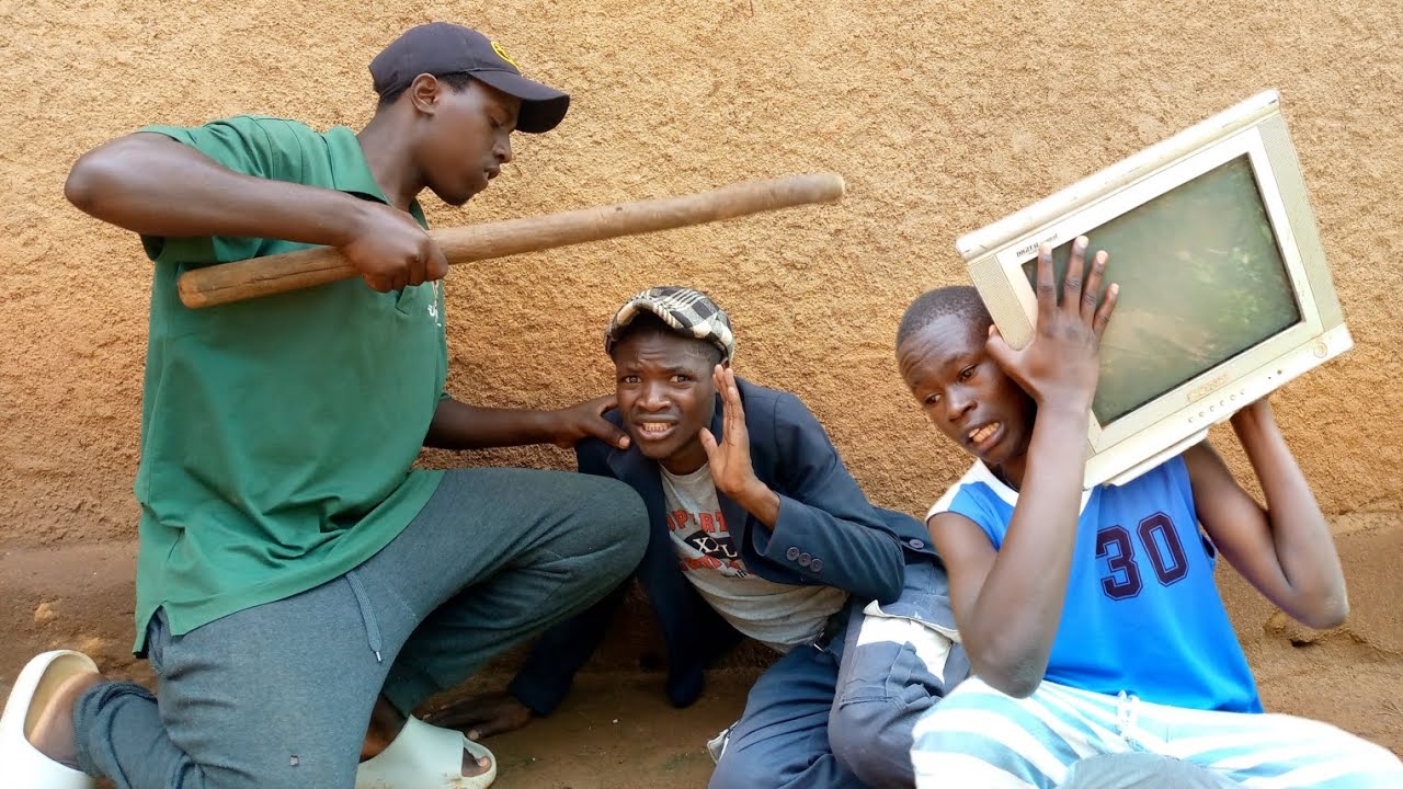 CYIBATSI COMEDY//04:IMINSI 40 Y'UMUJURA IRUZUYE NONE BAMUMENNYE UMUTWE