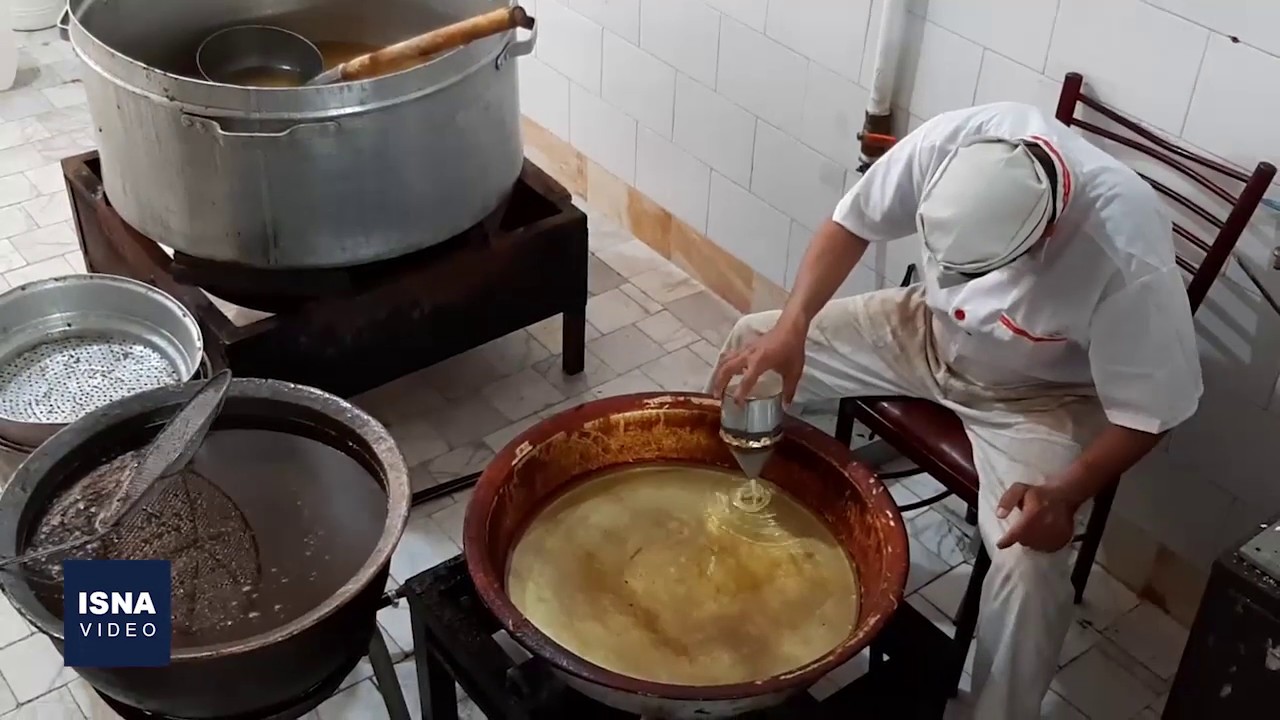 طبخ زولبیا و بامیه در ماه رمضان