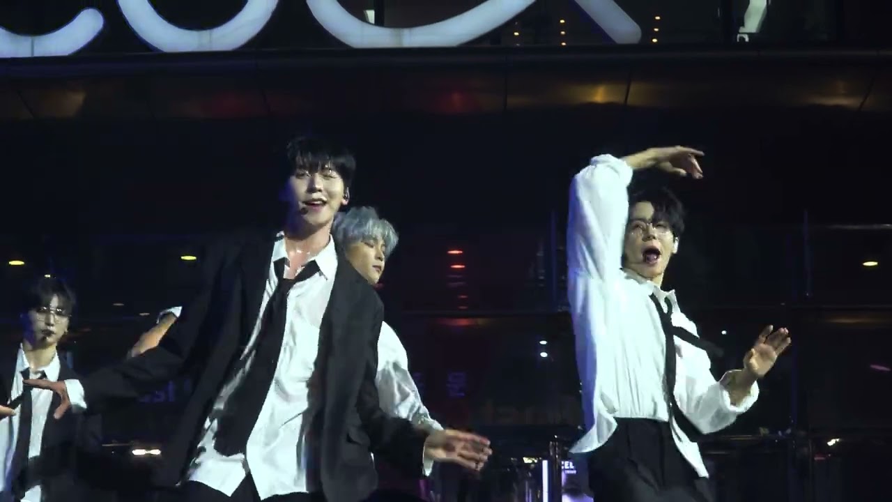 [FANCAM] 원어스 (ONEUS) 240929 2024 영동대로 K-POP 콘서트 반박불가 (No diggity)