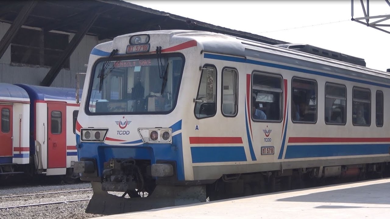 Denizli Gar'da Tren Trafiği