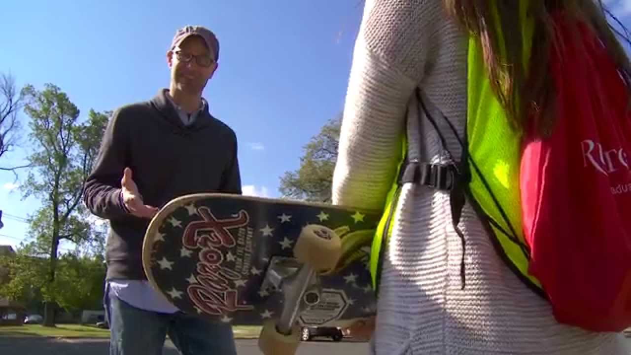 Extreme Weeds of Parking Lots : Plants Are Cool, Too! Episode 6