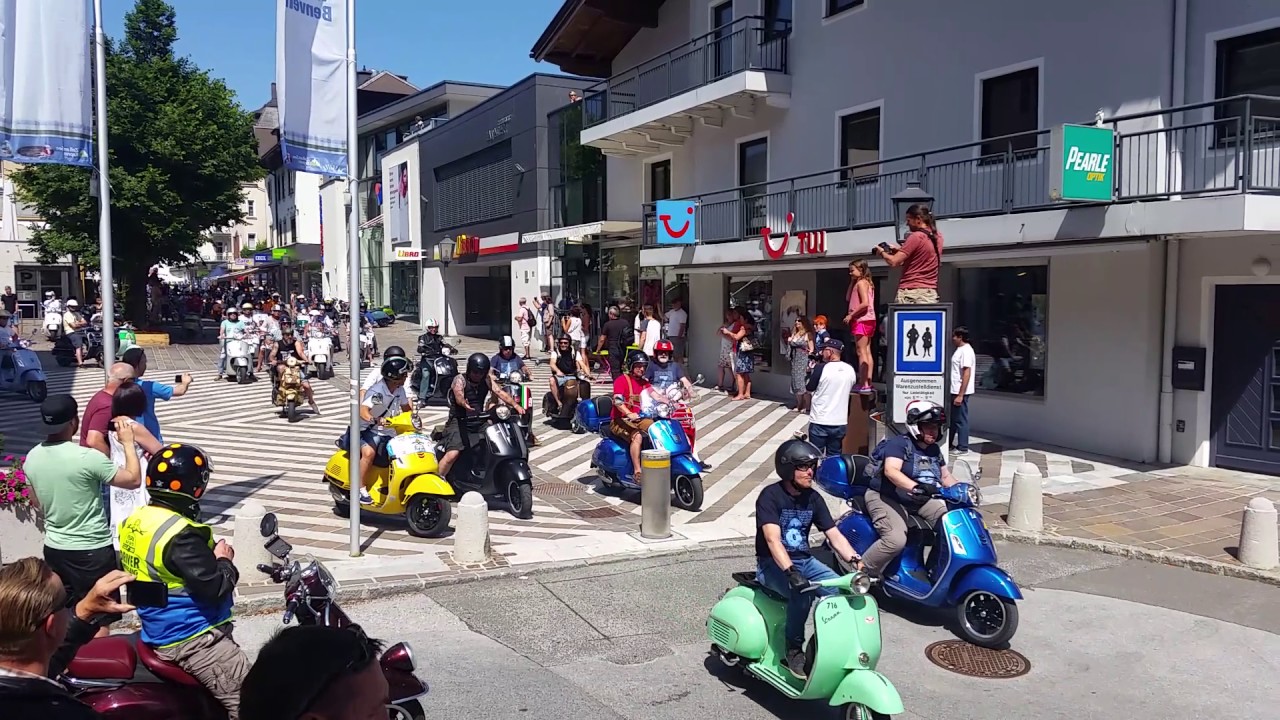 Vespa Alp Days 2017 - Welcome Day, Abfahrt Zell: drive on top / Maria Alm
