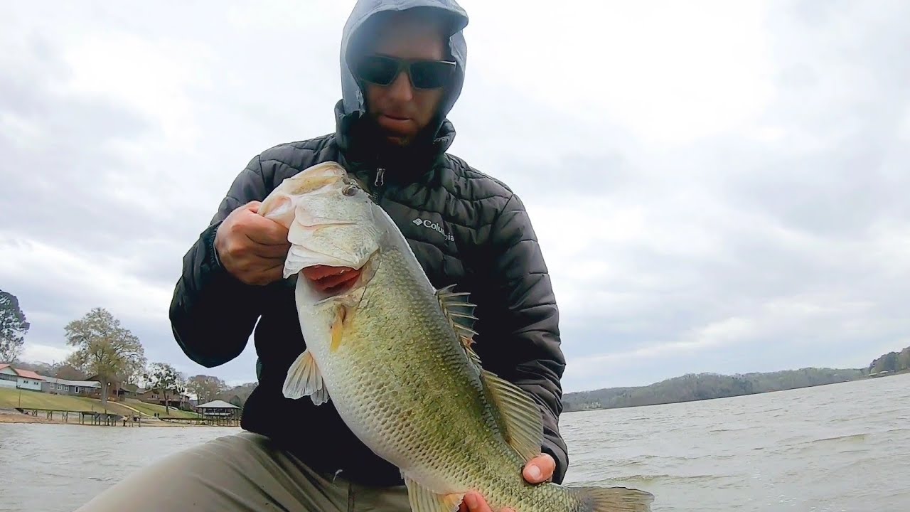 Smashing bass at logan martin late March 2022