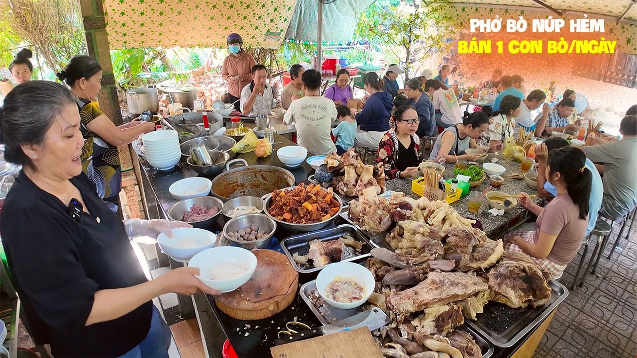 Thật hư quán phở bò bán 1 con bò mỗi ngày - Vi Na TV