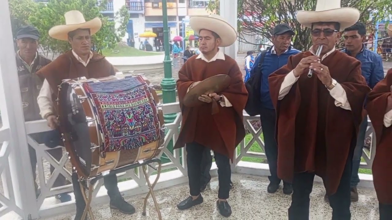 banda típica los amantes de Capilla pampa Chota departamento de Cajamarca Perú..