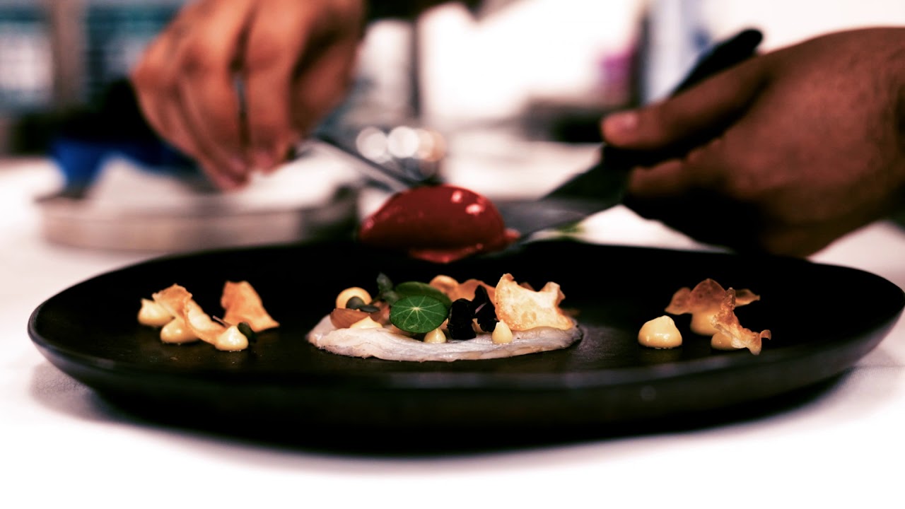 Aggelos Mpakopoulos at SILAR Dining Couture creating gastronomic experiences