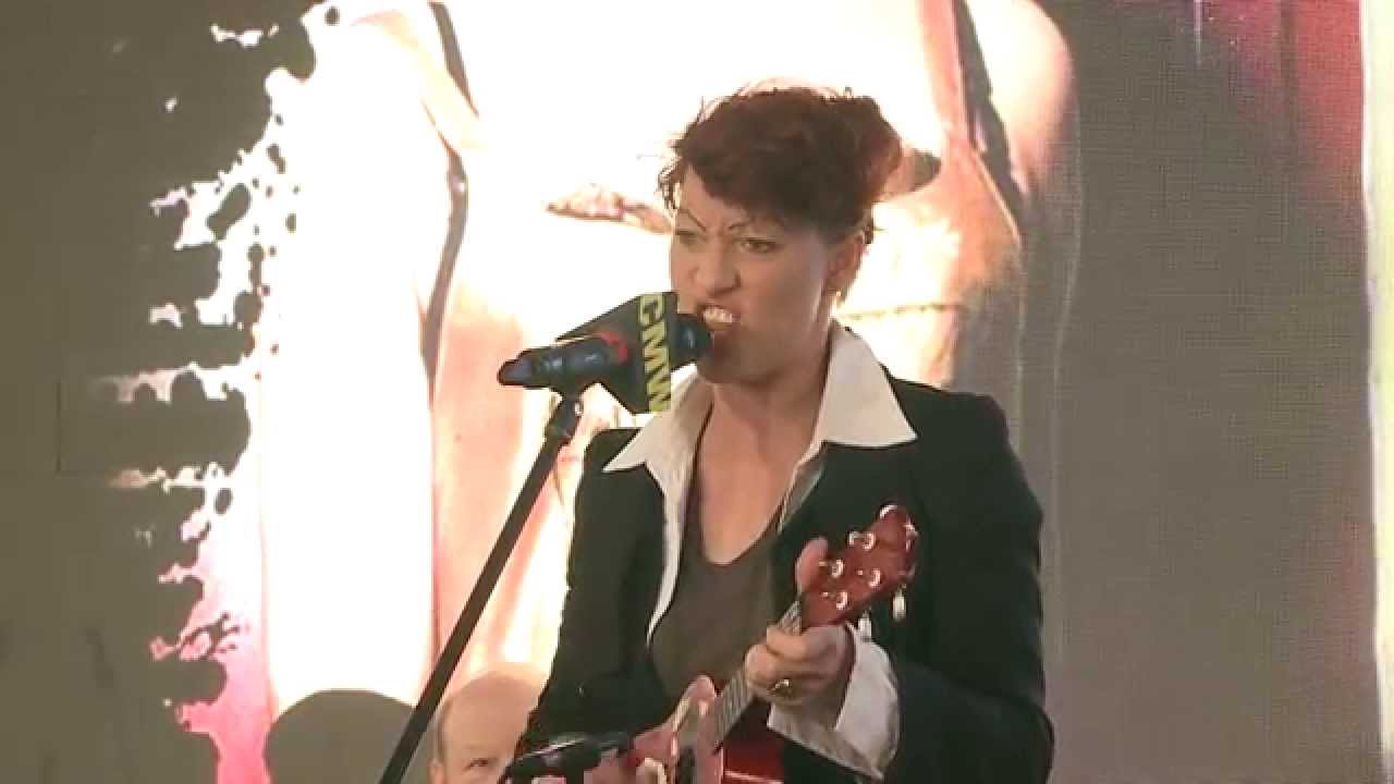 Amanda Palmer: Ukulele Anthem