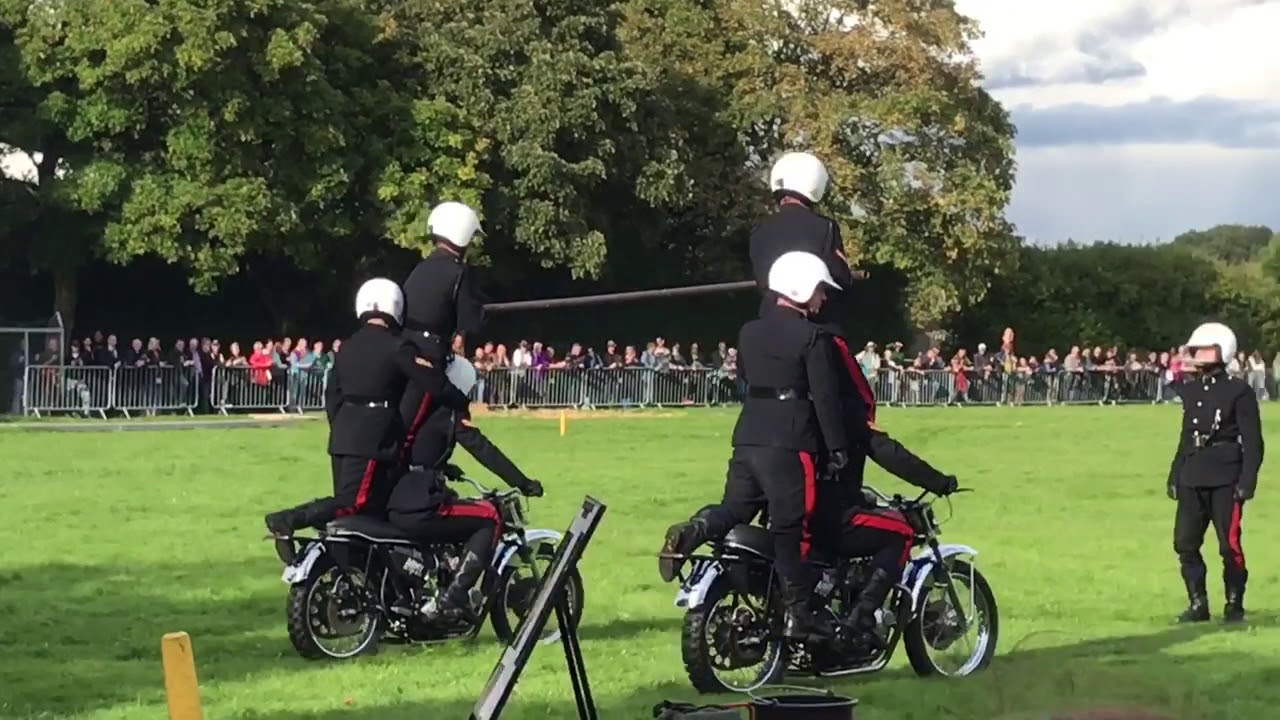 Royal signals white helmets motorcycle display team last ever public performance pt2