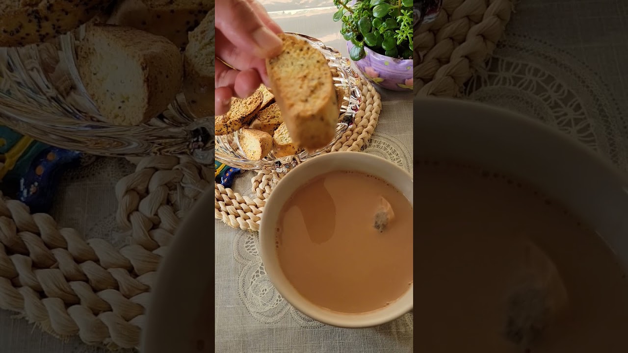 Tea with Homemade Biscotti☕️