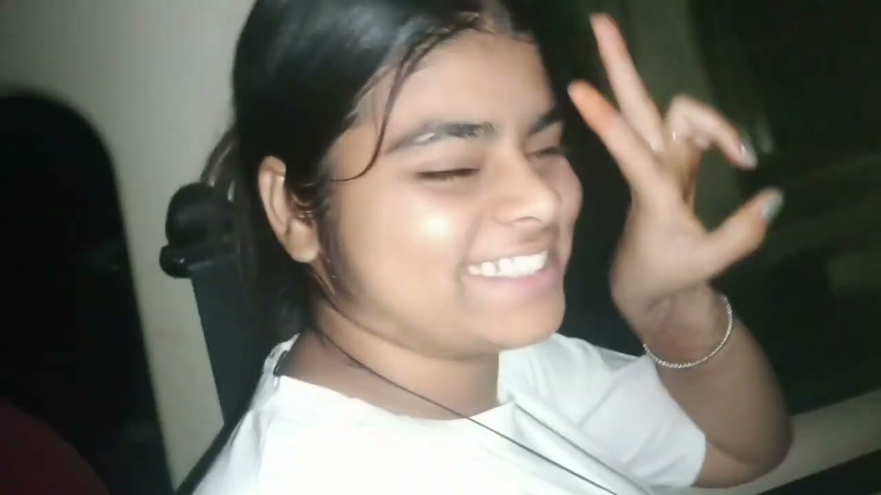 #chachi ayyi ghr pr #hua geet #enjoying #comedy #kunba #masti moment#dance ....🧿❤️ 