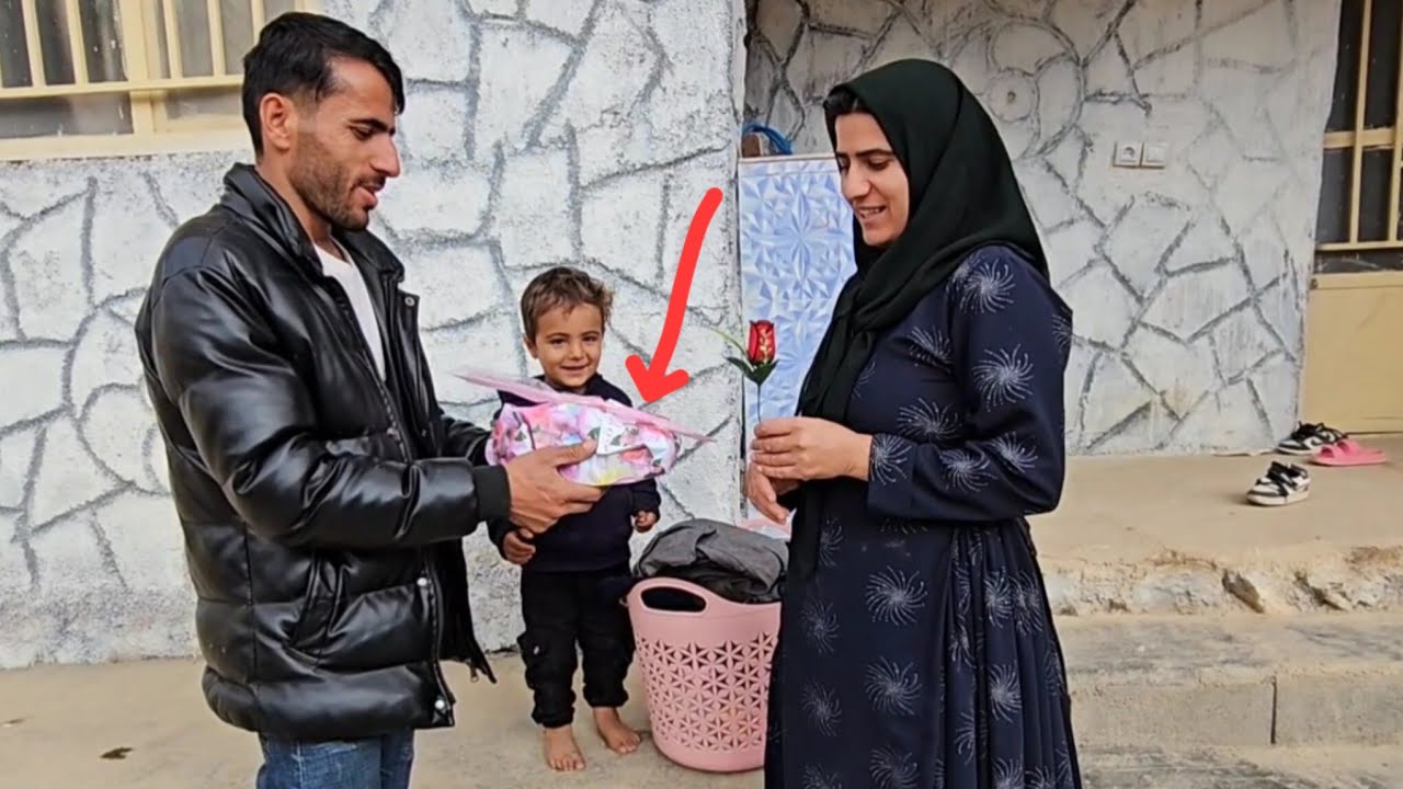 🤲🎁Majid's gratitude to Mahtab in the form of a gift / Behind every gift lies a lot of hard work.