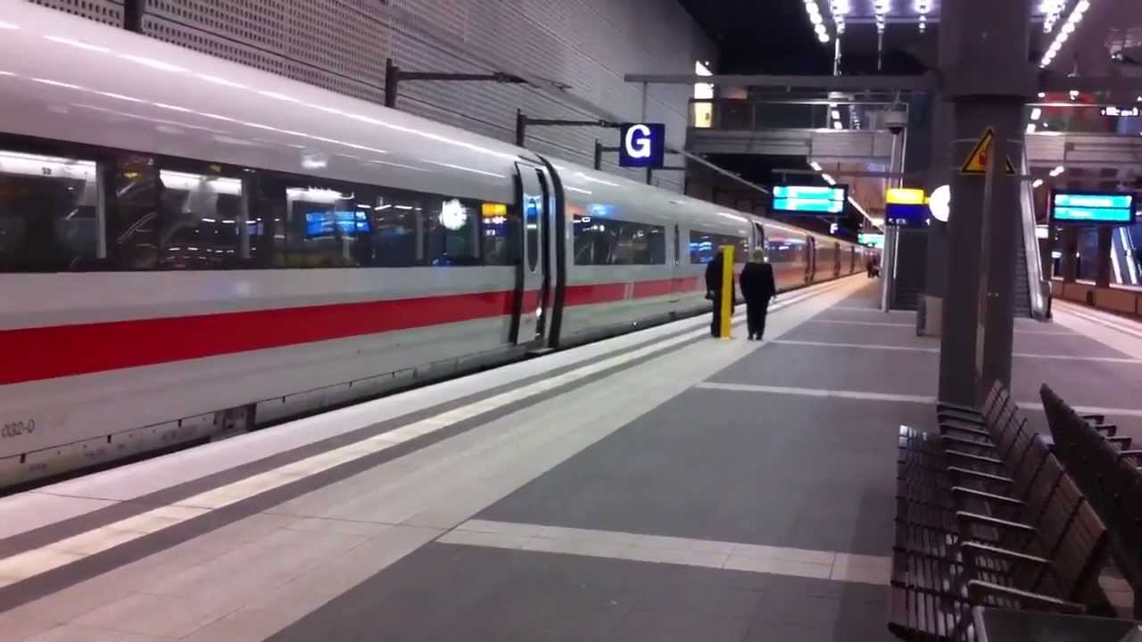 Bahnfilmen am Berliner Hauptbahnhof (Tief)
